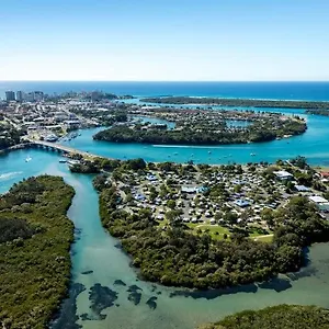 https://tweed-river-retreat.queenslandhotels.net